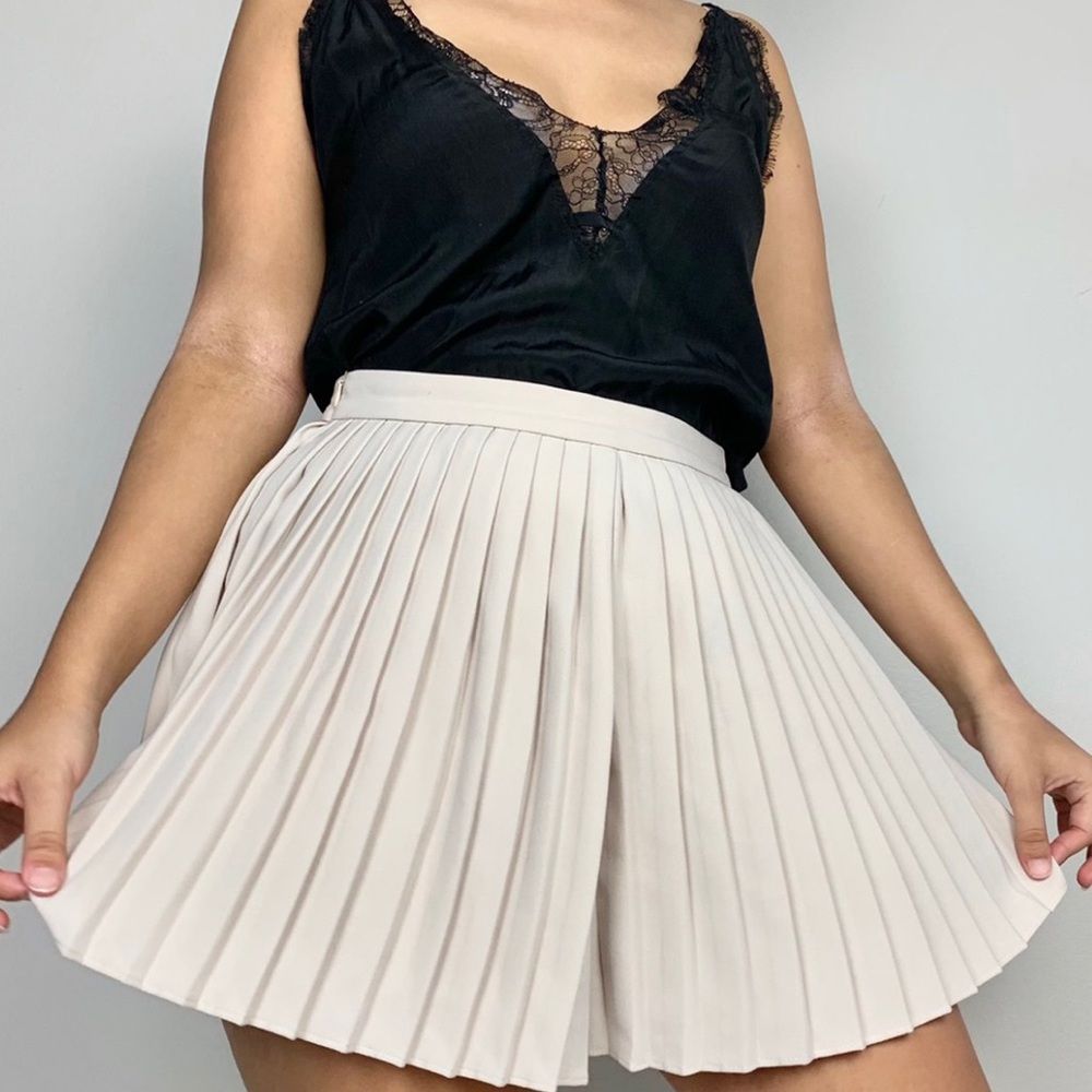 Pleated skort